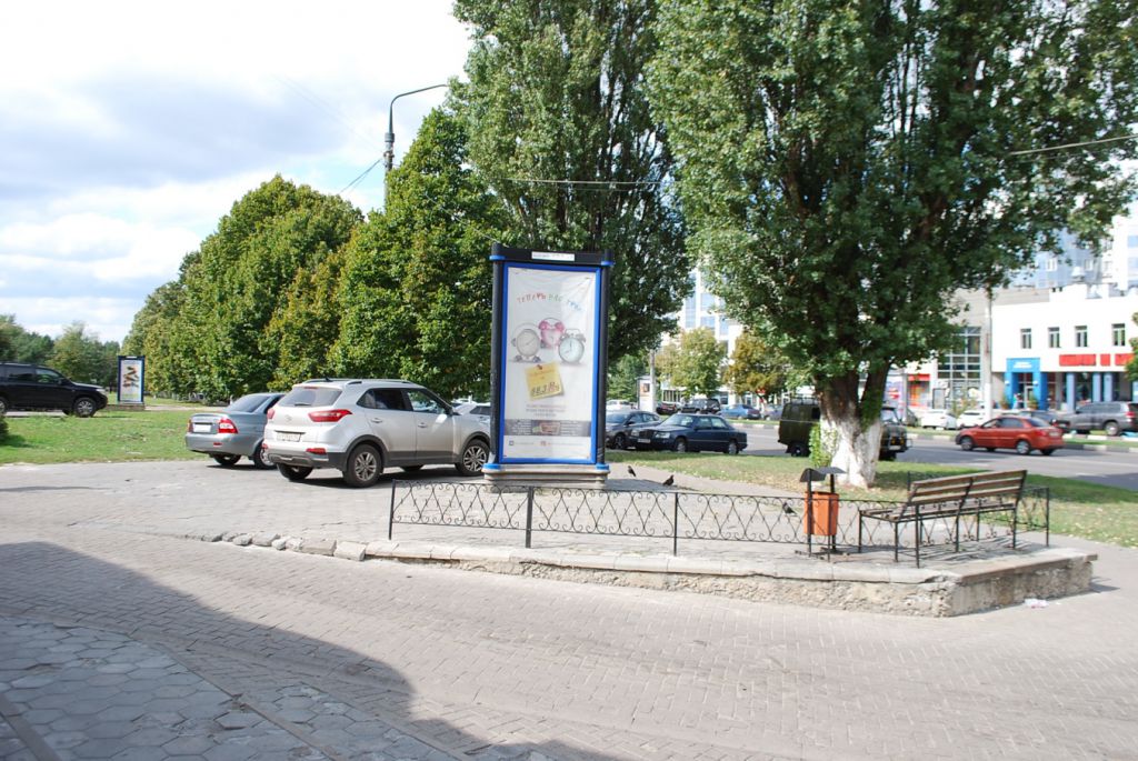 Фотография рекламного носителя, тип: Пиллар 3x1.4, адрес: Костюкова ул., Белгород, Белгородская область, Россия. Сторона B №344135