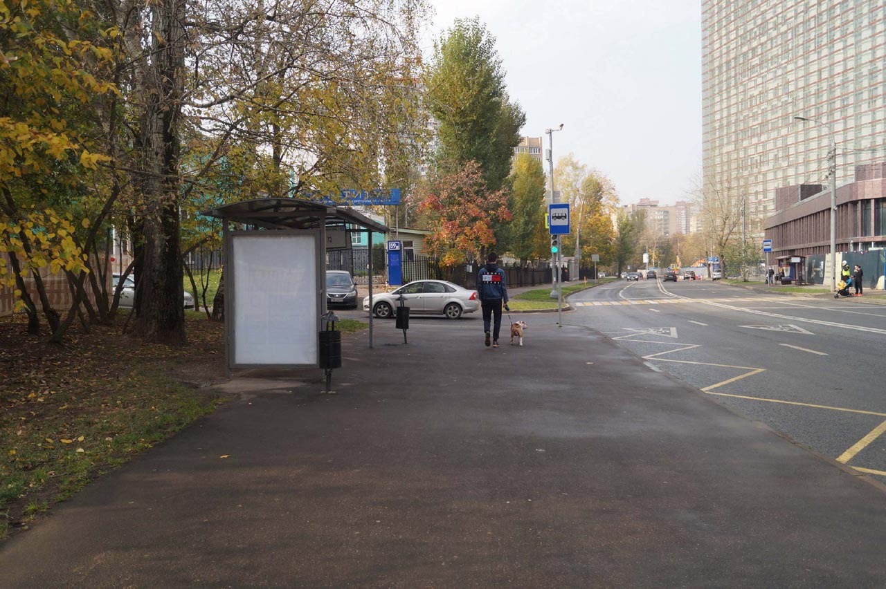 Фотография рекламного носителя, тип: Остановка 1.8x1.2, адрес: Кастанаевская ул., д.57, корп.3, Москва, Россия. Сторона Б №927650