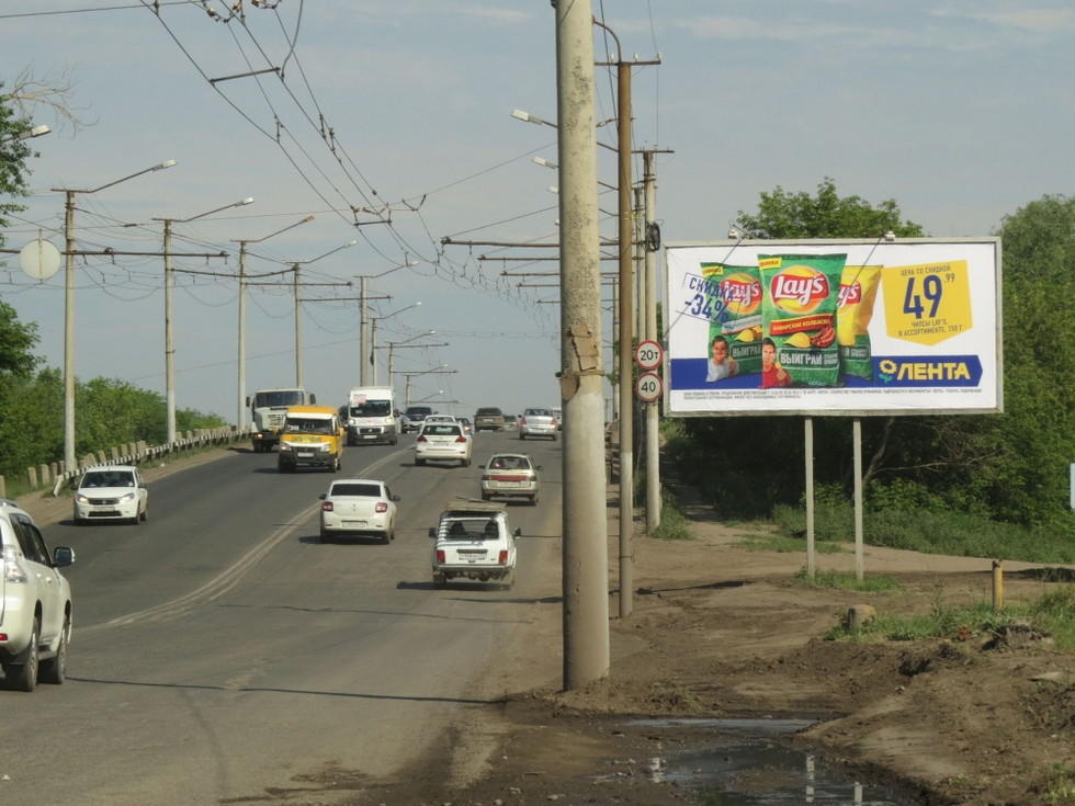 Фотография рекламного носителя, тип: Билборд 3x6, адрес: Новокирпичная ул., д.1, Омск, Омская область, Россия. Сторона А №1009959