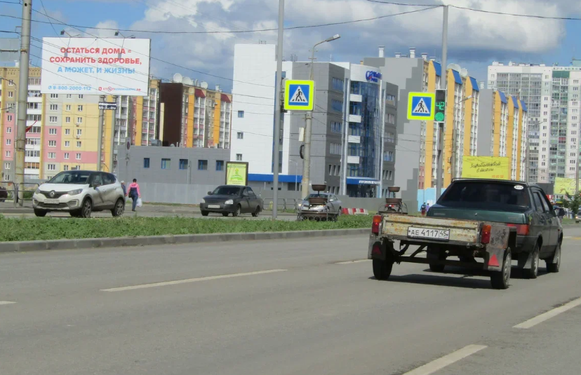 Фотография рекламного носителя, тип: Билборд 3x6, адрес: Голикова пр-т., 2 мкр., д.17, Курган, Курганская область, Россия. Сторона В №478277