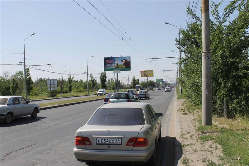 Фотография рекламного носителя, тип: Билборд 3x6, адрес: 64-ой Армии ул., 250м от остановки Электронмаш, Волгоград, Волгоградская область, Россия. Сторона A2 №673800