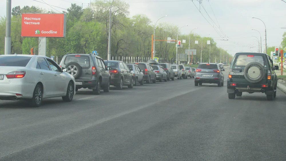 Фотография рекламного носителя, тип: Билборд 3x6, адрес: Химиков пр-т. Х Волгоградская ул., Кемерово, Кемеровская область, Россия. Сторона Б №846876