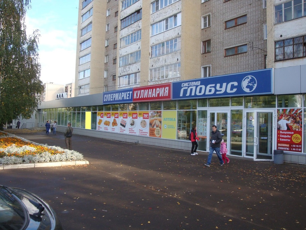 Фотография рекламного носителя, тип: Нестандартный ситиформат, адрес: Воровского ул., д.94, Киров, Кировская область, Россия. Сторона А6 №547027