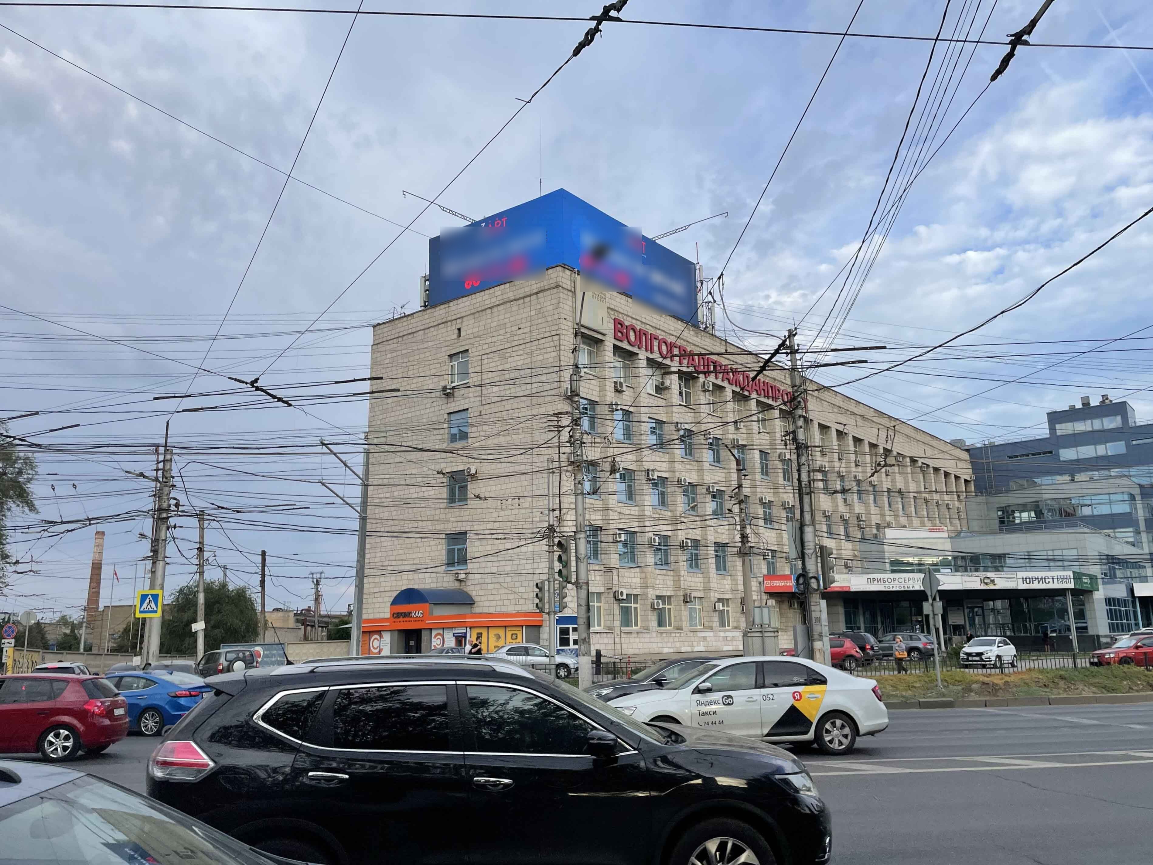 Фотография рекламного носителя, тип: Медиафасад, адрес: , пр. В.И.Ленина 92, Волгоград, Волгоградская область, Россия. Сторона А и Б №1097179