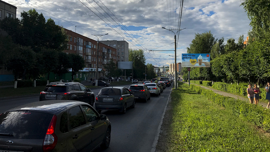 Фотография рекламного носителя, тип: Билборд 3x6, адрес: Эгерский б-р., д.8, Чебоксары, Республика Чувашия, Россия. Сторона A №838369