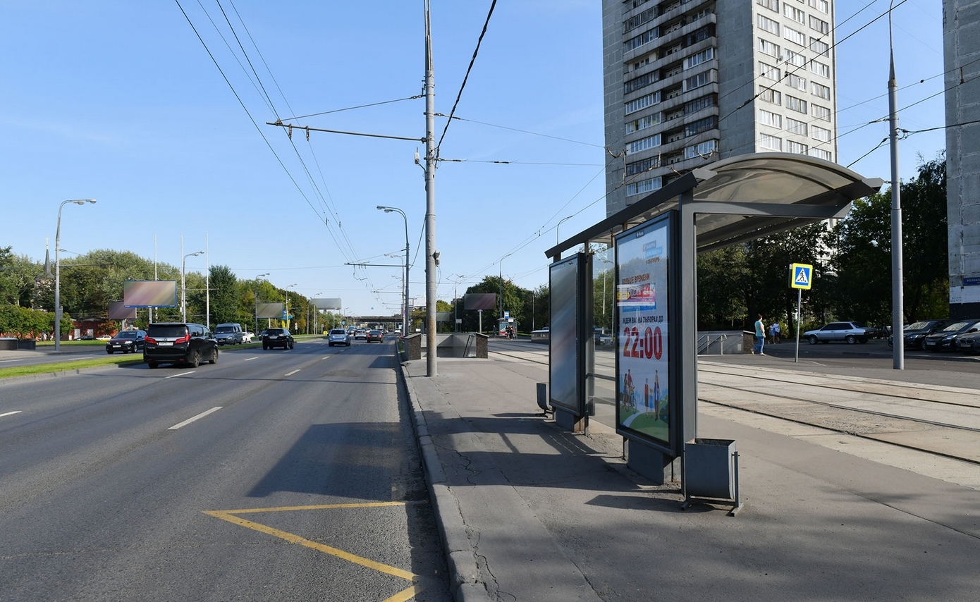 Фотография рекламного носителя, тип: Остановка 1.8x1.2, адрес: Волоколамское ш., д.45, поз.2, Москва, Россия. Сторона Б1 №334606