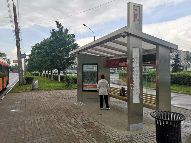 Фотография рекламного носителя, тип: Остановка, адрес: Южное ш., ост. Улица Прыгунова, поз.2, Нижний Новгород, Нижегородская область, Россия. Сторона A+B №870059