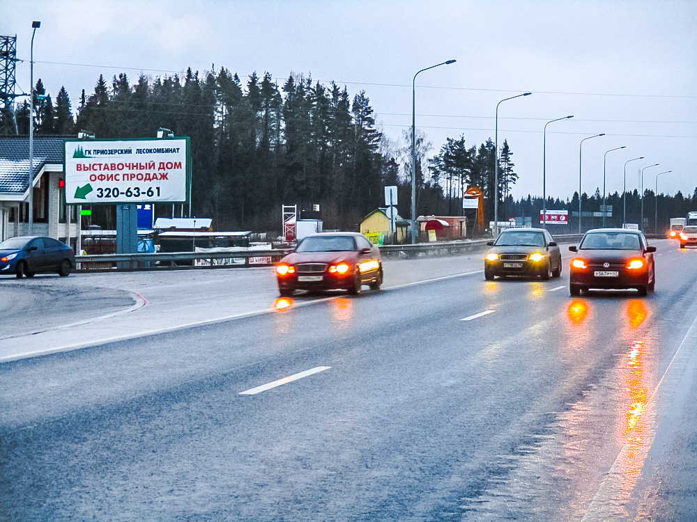 Фотография рекламного носителя, тип: Билборд 3x6, адрес: Новоприозерское ш., 8 940м, Ленинградская область, Россия. Сторона Б №594880