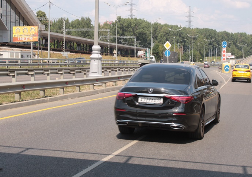 Фотография рекламного носителя, тип: Билборд 3x6, адрес: Волоколамское ш., 19 885м, Московская область, Россия. Сторона Б №464344