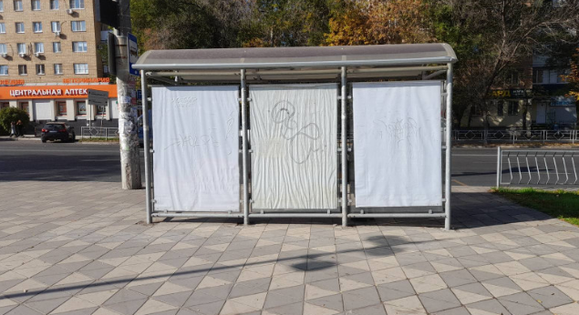 Фотография рекламного носителя, тип: Остановка 1.8x1.2, адрес: Авроры ул., д.109 Х Аэродромная ул., Самара, Самарская область, Россия. Сторона С2 №1078983