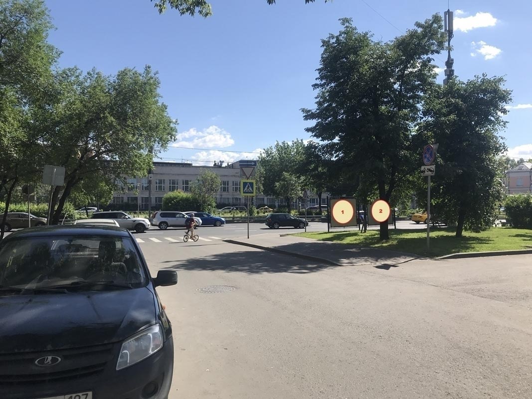 Фотография рекламного носителя, тип: Афиша 1.75x1.8, адрес: ТТК, внешняя сторона, Нижняя Масловка ул., д.10, поз.3, стенд 2, Москва, Россия. Сторона А2 №887434