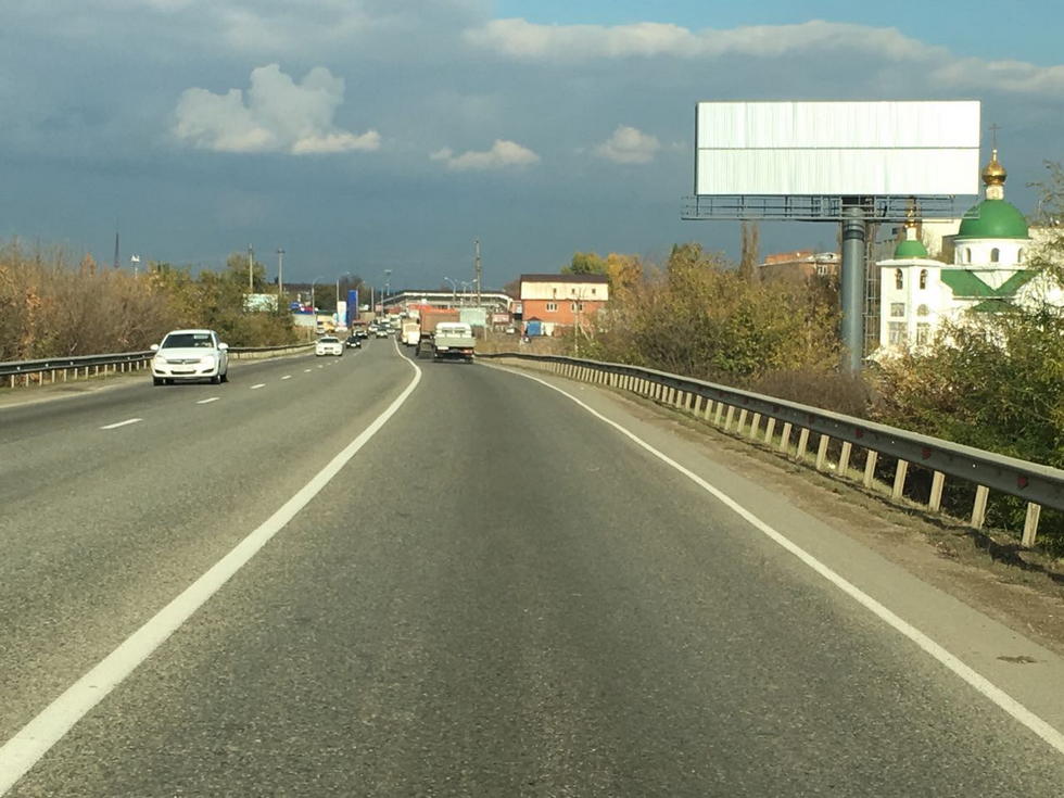 Фотография рекламного носителя, тип: Суперсайт 5x15, адрес: Краснодар-Новороссийск а/д А-146, Иркутско-Пинской дивизии ул., Краснодар, Краснодарский край, Россия. Сторона A1-A3 №1021329