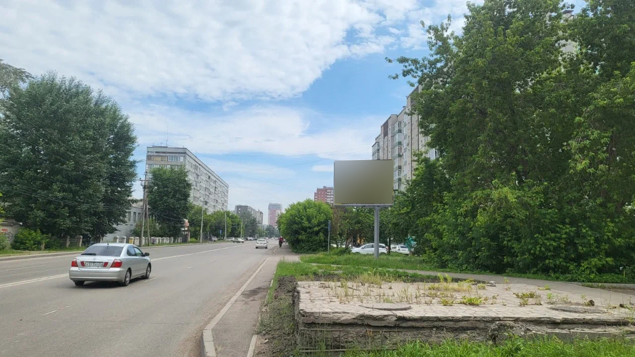 Фотография рекламного носителя, тип: Билборд 3x4, адрес: Судостроительная ул., между д.62 и д.66, Красноярск, Красноярский край, Россия. Сторона А1-А10 №1095110