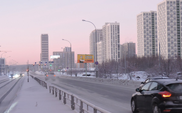 Фотография рекламного носителя, тип: Видеоэкран, адрес: Вильгельма де Геннина ул., д.49, Екатеринбург, Свердловская область, Россия. Сторона А1-А10 №1075827