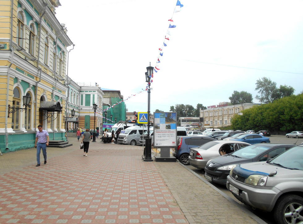 Фотография рекламного носителя, тип: Ситиформат 1.8x1.2, адрес: Иркутск-Пассажирский Х Привокзальная пл., поз.4, Иркутск, Иркутская область, Россия. Сторона Б №836490