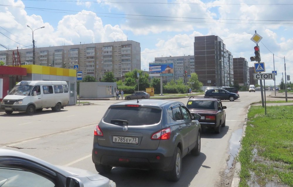 Фотография рекламного носителя, тип: Билборд 3x6, адрес: Отрадная ул., д.87 Х Ефремова ул., Ульяновск, Ульяновская область, Россия. Сторона B №690223