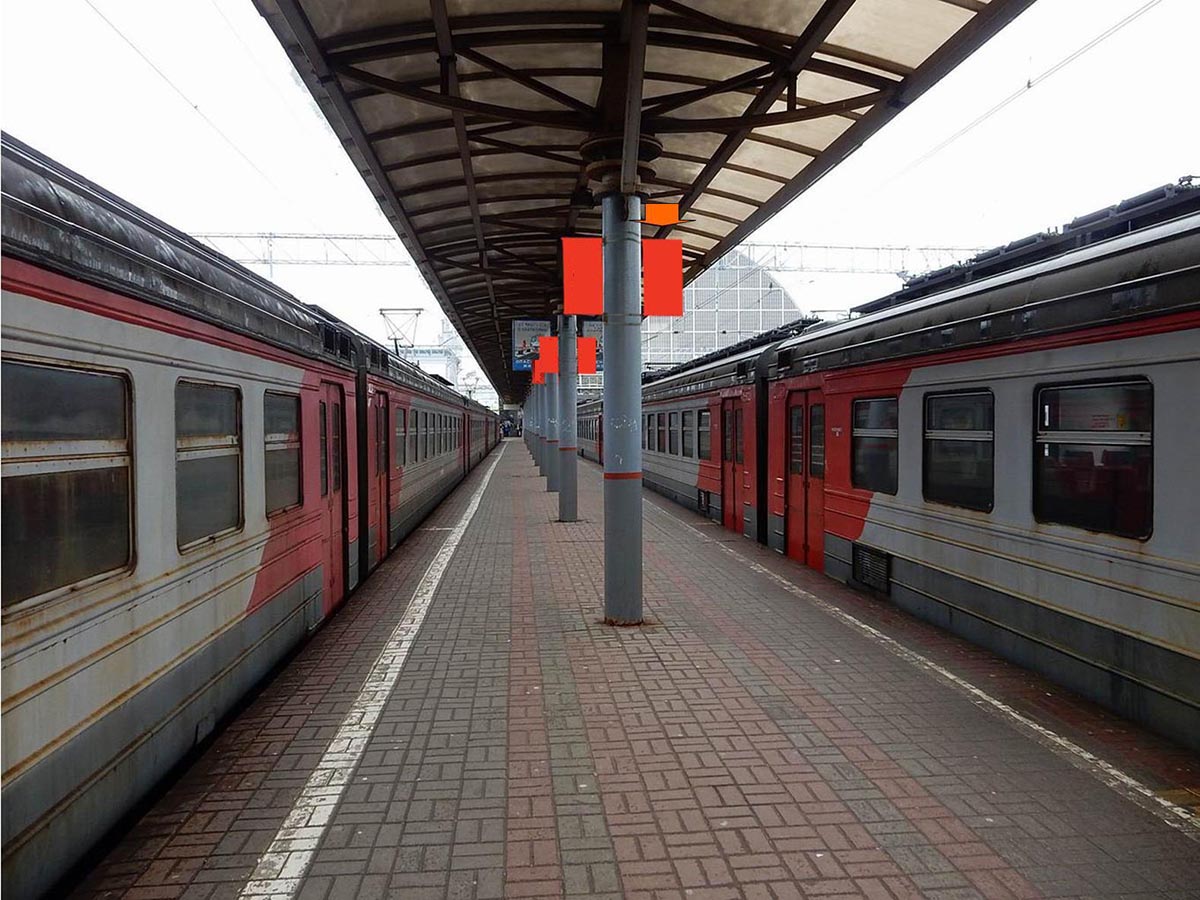 Фотография рекламного носителя, тип: Флаг, адрес: Киевского вокзала пл., д.1, пути №9 и №10, поз.101, Москва, Россия. Сторона Б №985400