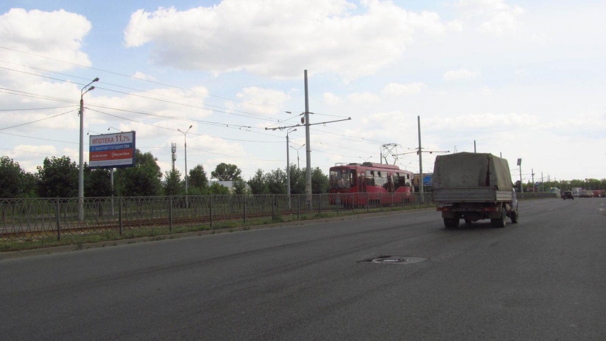 Фотография рекламного носителя, тип: Билборд 3x6, адрес: Большая Крыловка ул., при движении от Шоссейная ул. в сторону Мулланура Вахитова ул., Казань, Республика Татарстан, Россия. Сторона B №653445