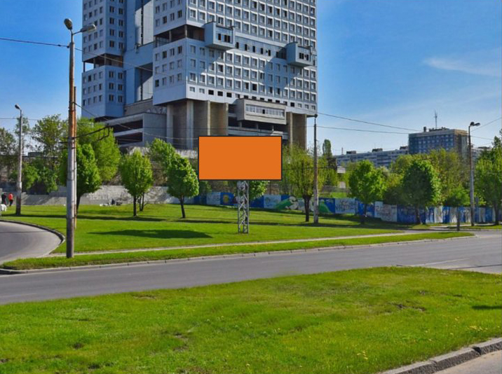 Фотография рекламного носителя, тип: Билборд 3x6, адрес: Московский пр-т., Дом Советов, поз.1, Калининград, Калининградская область, Россия. Сторона Б №974091