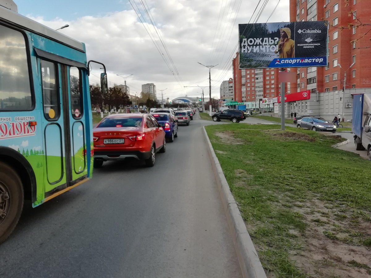 Фотография рекламного носителя, тип: Билборд 3x6, адрес: Гагарина ул., д.34, Чебоксары, Республика Чувашия, Россия. Сторона A №838357