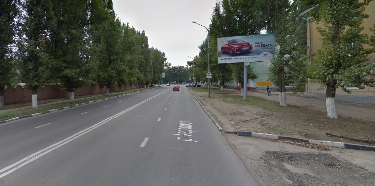 Фотография рекламного носителя, тип: Билборд 3x6, адрес: Аэропорт ул., поз.1, Саратов, Саратовская область, Россия. Сторона A №547510