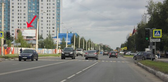 Фотография рекламного носителя, тип: Билборд 3x6, адрес: Мира ул., д.38, Нижневартовск, Ханты-Мансийский автономный округ – Югра, Россия. Сторона Б1-Б3 №676710