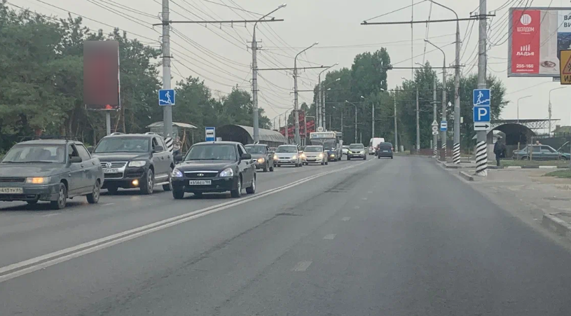 Фотография рекламного носителя, тип: Нестандартный билборд, адрес: Лесозаводская ул., ПК, поз.12, Энгельс, Саратовская область, Россия. Сторона Б12 №937609