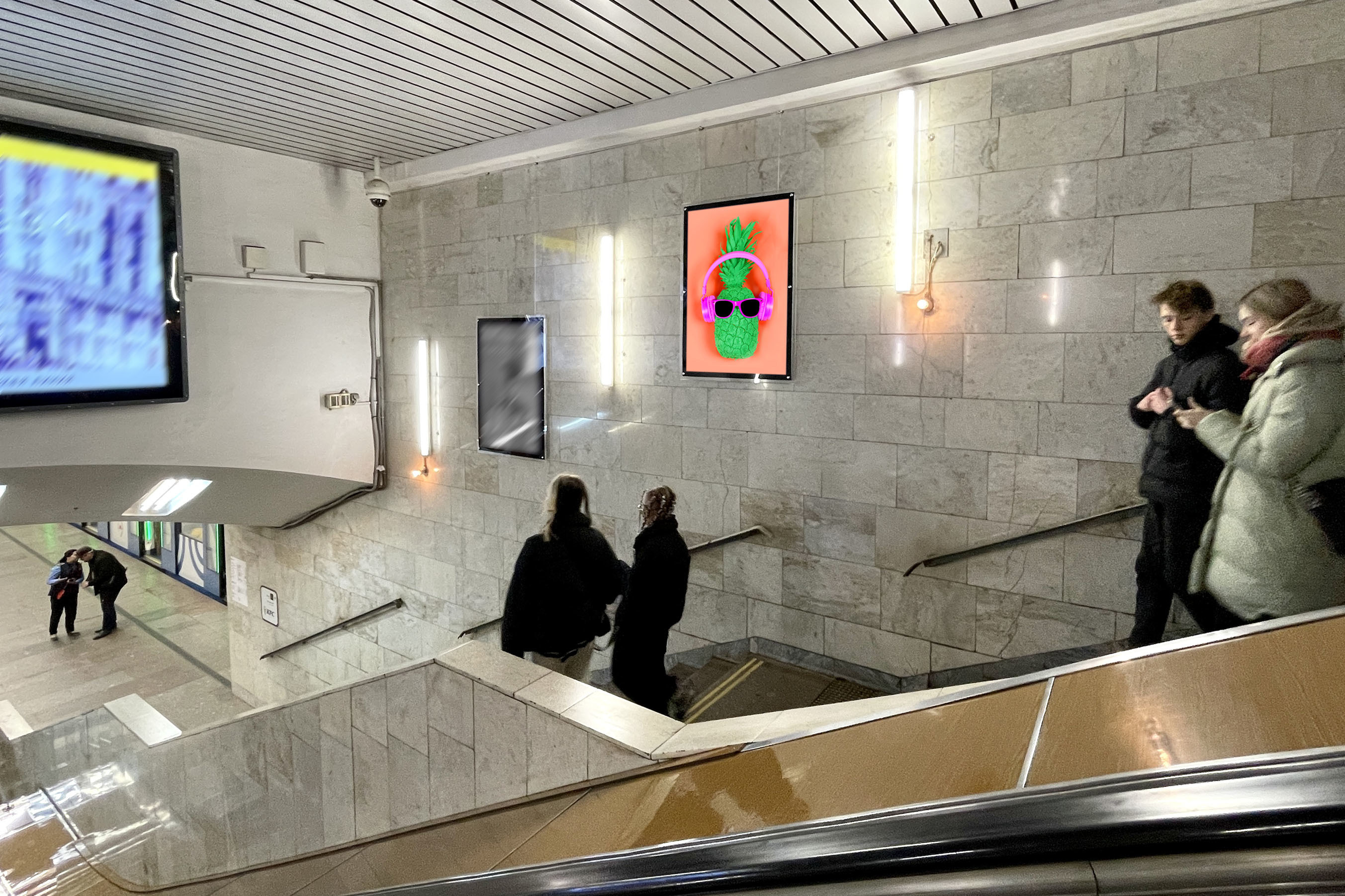 Фотография рекламного носителя, тип: Кристалайт, адрес: Станция метро «Сходненская», линия Таганско-Краснопресненская, Москва, Россия. Сторона/вариант №1001836