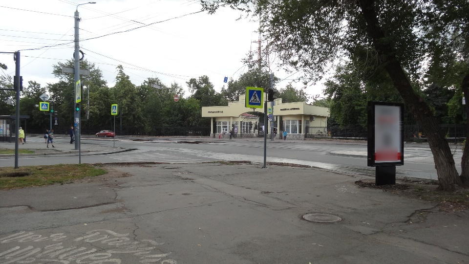 Фотография рекламного носителя, тип: Ситиформат 1.8x1.2, адрес: Цвиллинга ул., д.41, Челябинск, Челябинская область, Россия. Сторона В №1013694