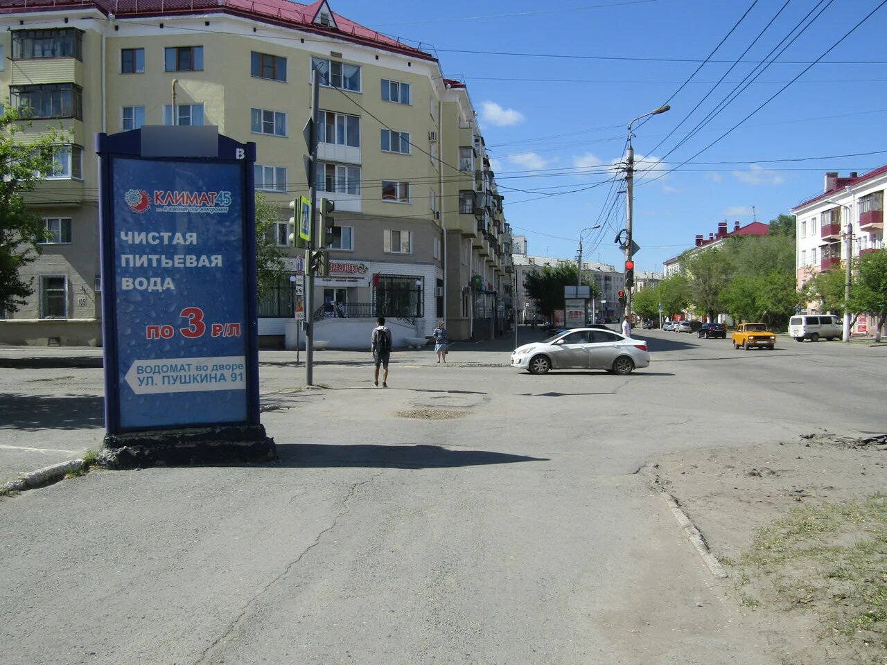 Фотография рекламного носителя, тип: Пиллар 3x1.4, адрес: К.Мяготина ул., д.100 Х Кирова ул., Курган, Курганская область, Россия. Сторона В №871491