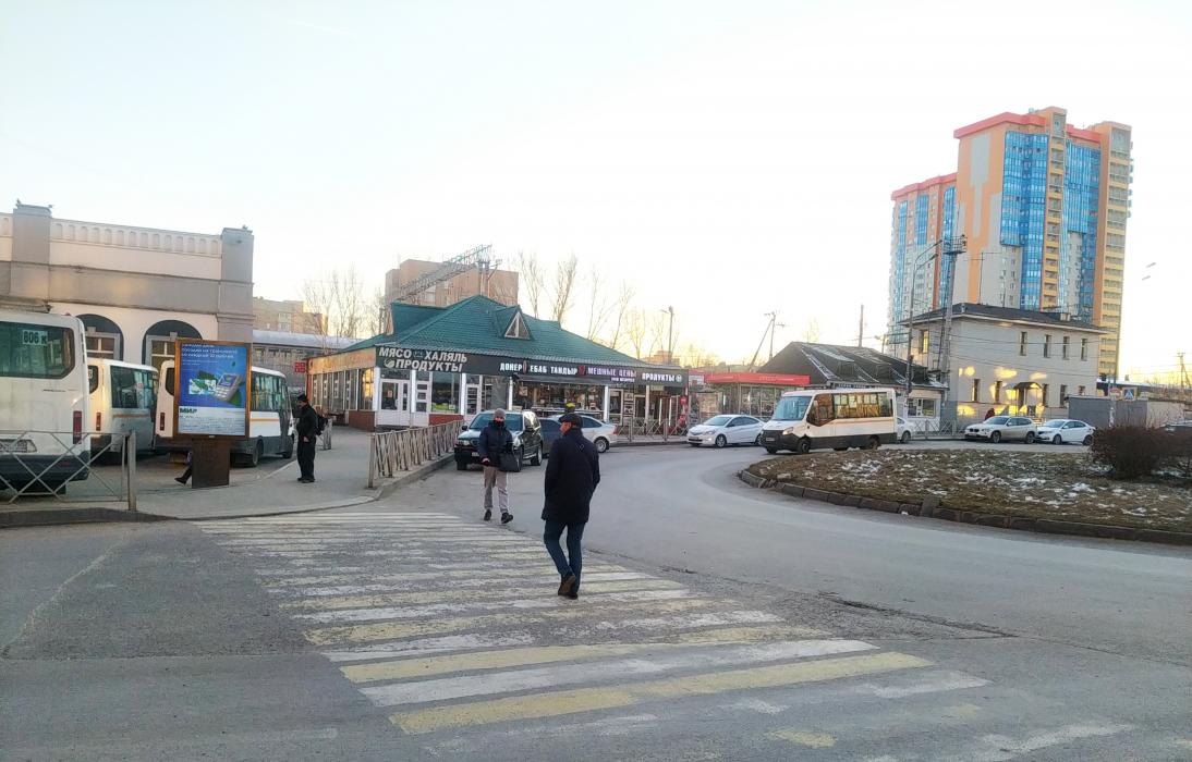 Фотография рекламного носителя, тип: Ситиформат 1.8x1.2, адрес: Большая Воскресенская ул., станция ж/д "Павшино", Красногорск, Московская область, Россия. Сторона Б1-Б5 №847873