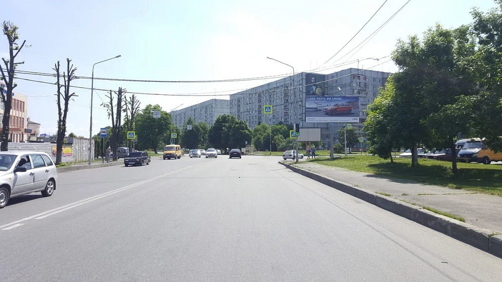 Фотография рекламного носителя, тип: Билборд 3x6, адрес: Барбашова ул. Х Кырджалийская ул, поз.2, Владикавказ, Республика Северная Осетия – Алания, Россия. Сторона А №1058154