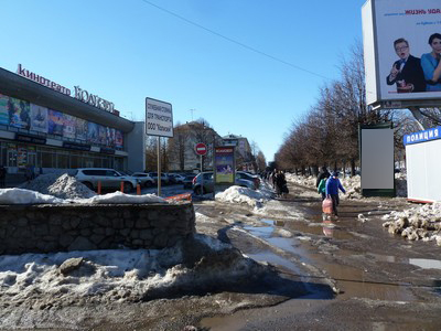 Фотография рекламного носителя, тип: Пиллар 3x1.4, адрес: Воровского ул., д.50в, Киров, Кировская область, Россия. Сторона А №632492