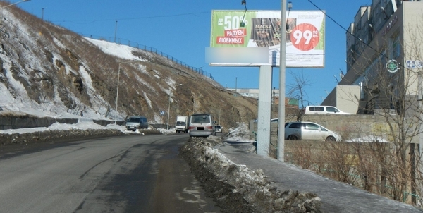 Фотография рекламного носителя, тип: Билборд 3x6, адрес: Ладыгина ул., д.15, Владивосток, Приморский край, Россия. Сторона А №774819