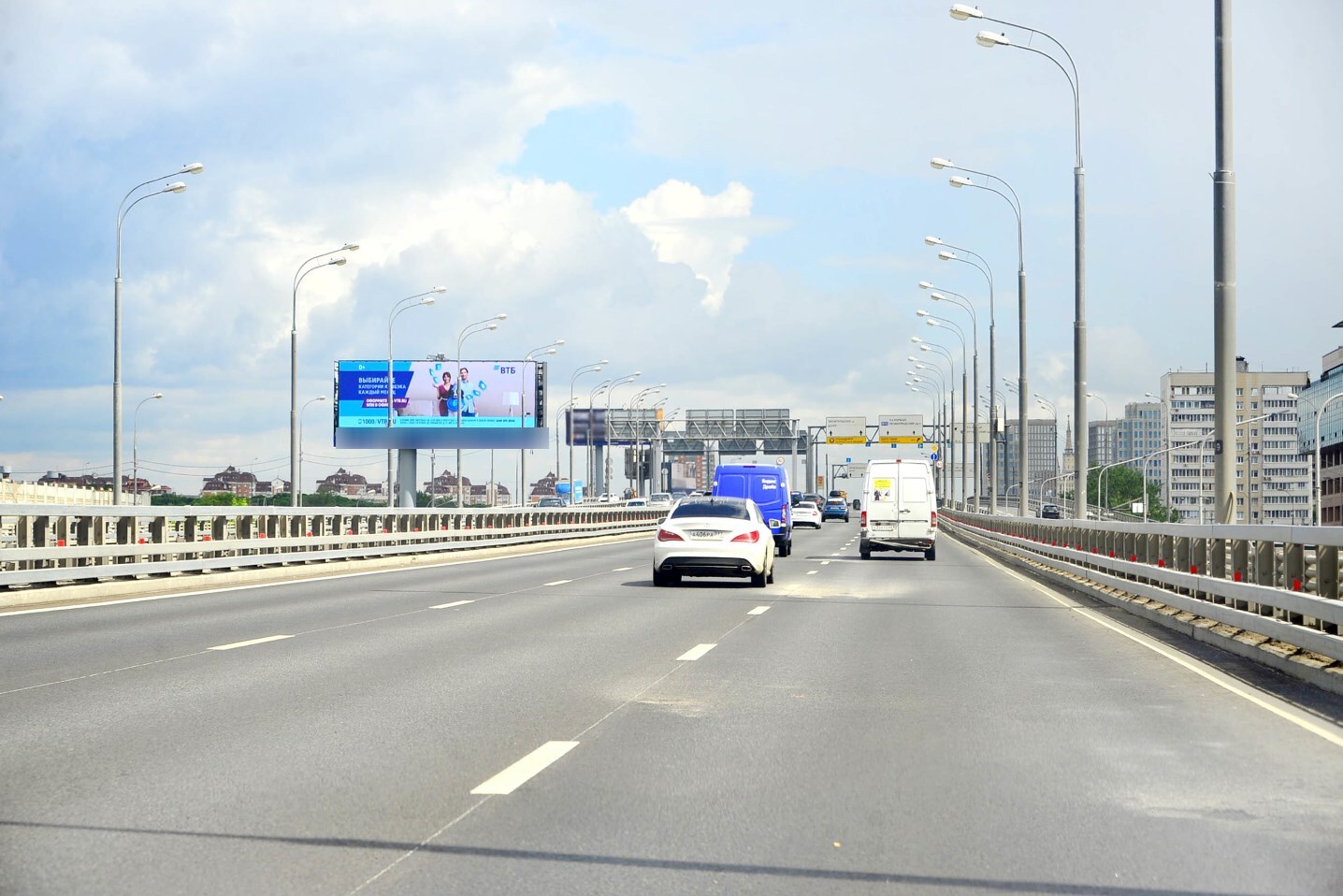Фотография рекламного носителя, тип: Суперсайт 5x15, адрес: Звенигородское ш., 380м после пересечения с ТТК, Москва, Россия. Сторона Б1 №328194