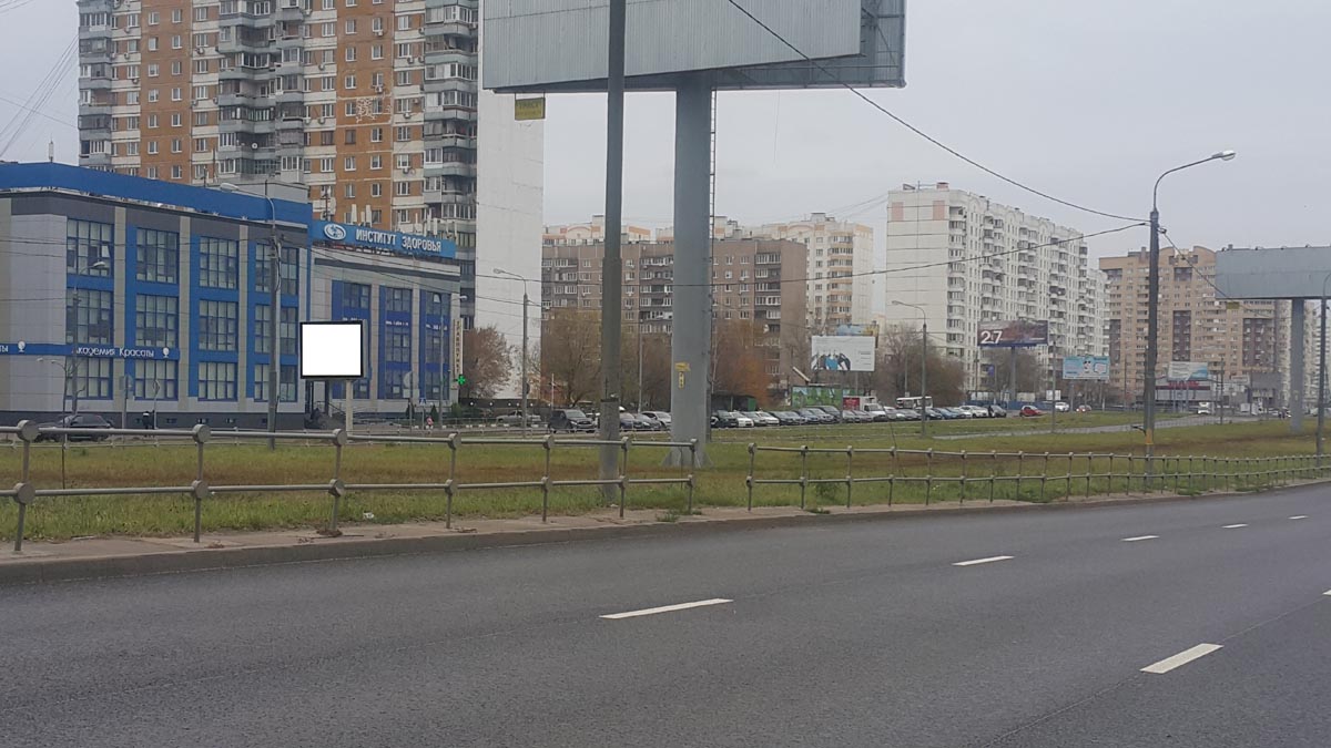 Фотография рекламного носителя, тип: Ситиборд 2.7x3.7, адрес: Комсомольский пр-т., д.11, Люберцы, Московская область, Россия. Сторона B1-B16 №1047216