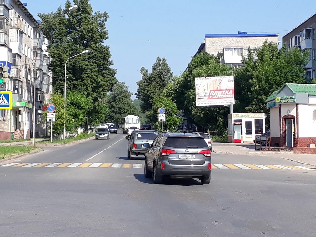 Фотография рекламного носителя, тип: Билборд 3x4, адрес: Куйбышева ул., д.35в, Лениногорск, Республика Татарстан, Россия. Сторона A №847737