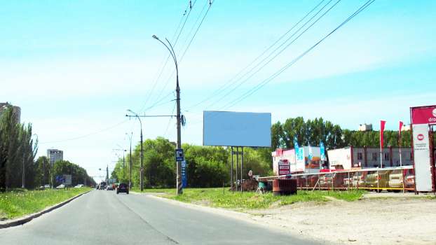 Фотография рекламного носителя, тип: Билборд 3x6, адрес: Воскресенская ул., автосалон ТИГЛЕВ, Тольятти, Самарская область, Россия. Сторона A №663516