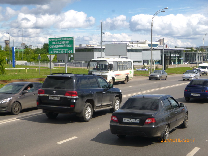 Фотография рекламного носителя, тип: Билборд 3x6, адрес: Набережночелнинский пр-т., мост "Челныгорстрой, Набережные Челны, Республика Татарстан, Россия. Сторона B №414205