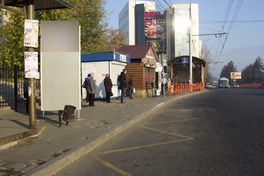 Фотография рекламного носителя, тип: Нестандартный ситиформат, адрес: Лермонтова ул., ООТ Технический университет, поз.2, Иркутск, Иркутская область, Россия. Сторона Б №509520