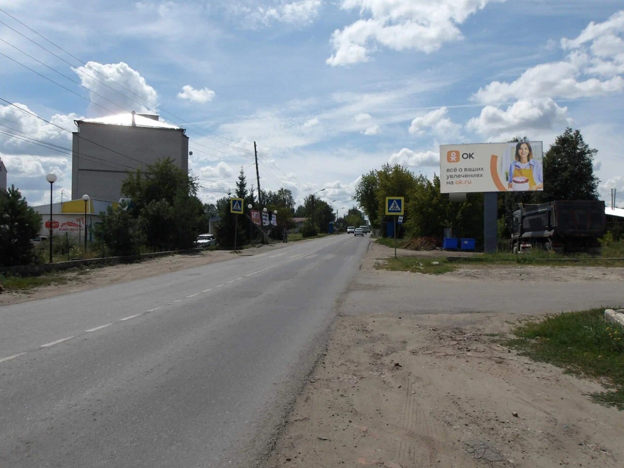 Фотография рекламного носителя, тип: Билборд 3x6, адрес: Алатырь г., Московская ул., д.126, Чебоксары, Республика Чувашия, Россия. Сторона A №1325429