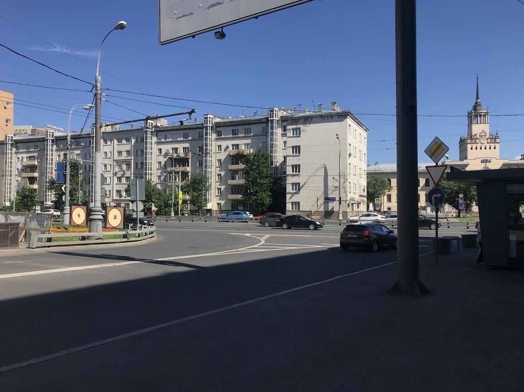 Фотография рекламного носителя, тип: Афиша 1.75x1.8, адрес: ТТК, внешняя сторона, Нижняя Масловка ул., д.10, поз.2, стенд 2, Москва, Россия. Сторона А2 №887432