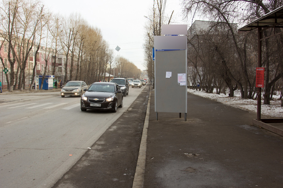 Фотография рекламного носителя, тип: Нестандартный ситиформат, адрес: Декабрьских Событий ул., д.87, Иркутск, Иркутская область, Россия. Сторона Б №509456