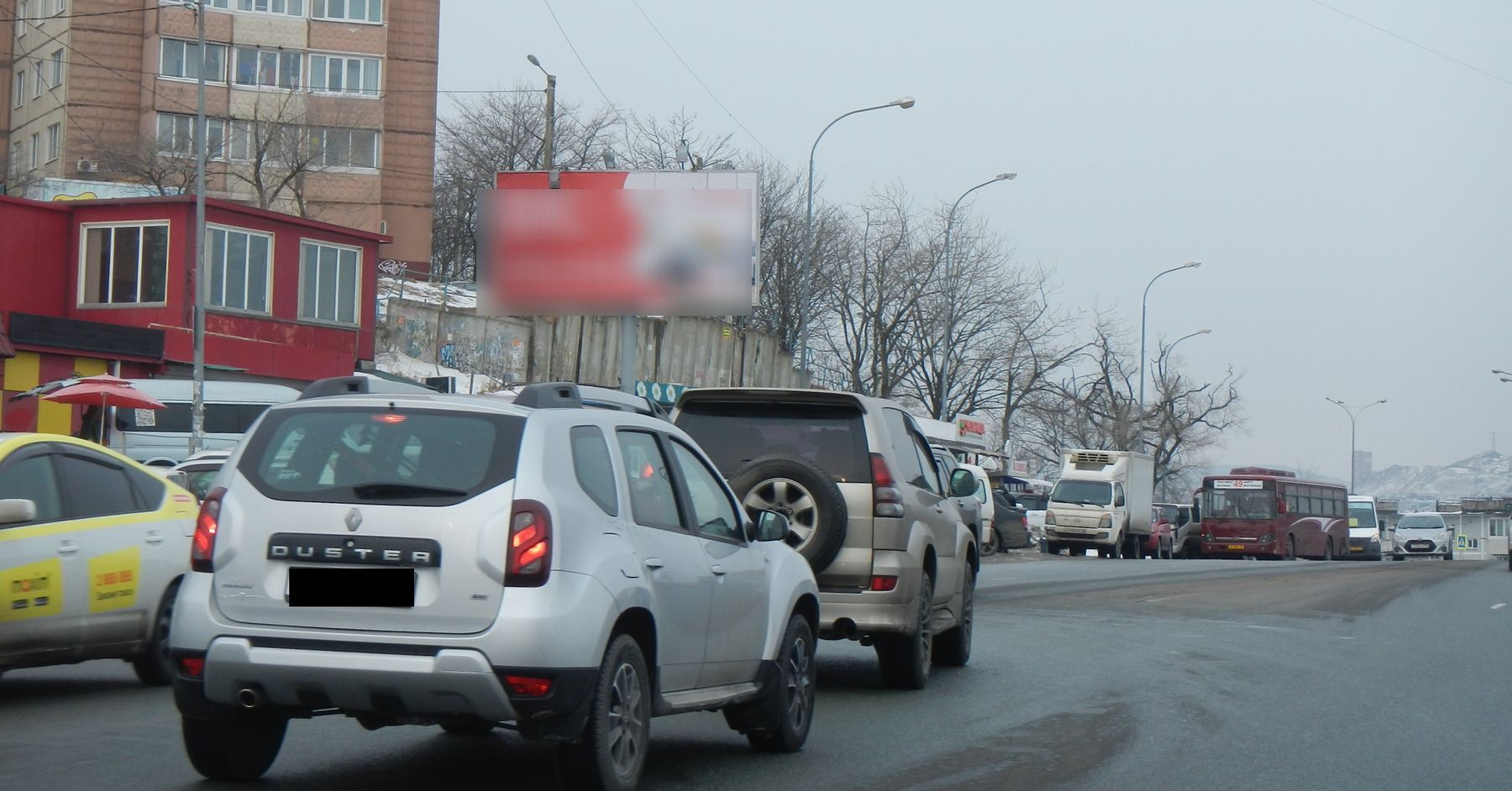 Фотография рекламного носителя, тип: Билборд 3x6, адрес: Терешковой ул., д.27, Владивосток, Приморский край, Россия. Сторона Б1 №748042