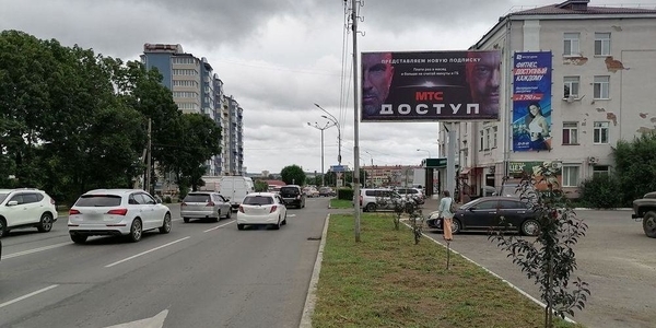 Фотография рекламного носителя, тип: Билборд 3x6, адрес: Комсомольская ул., д.74, Уссурийск, Приморский край, Россия. Сторона А1-А10 №756889