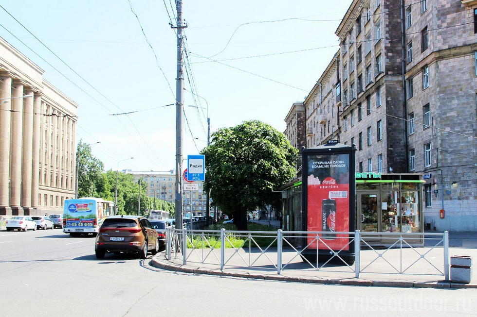 Фотография рекламного носителя, тип: Пиллар 3x1.4, адрес: Типанова ул., д.4 Х Демонстрационный пр-зд., Санкт-Петербург, Россия. Сторона А №633020