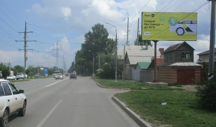 Фотография рекламного носителя, тип: Билборд 3x6, адрес: Полиграфическая ул. Х Казарменный пер., Энгельс, Саратовская область, Россия. Сторона А №937646