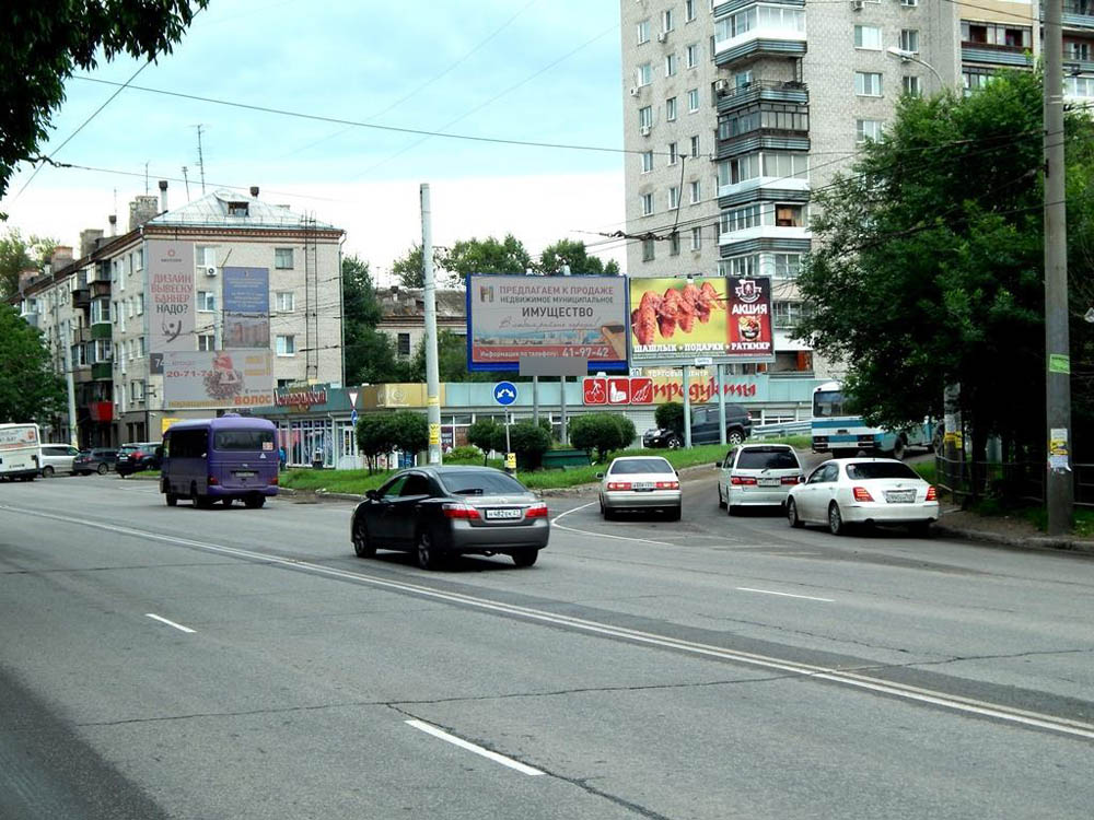 Фотография рекламного носителя, тип: Билборд 3x6, адрес: Карла Маркса ул. Х Ленинградская ул., Хабаровск, Хабаровский край, Россия. Сторона А №293604