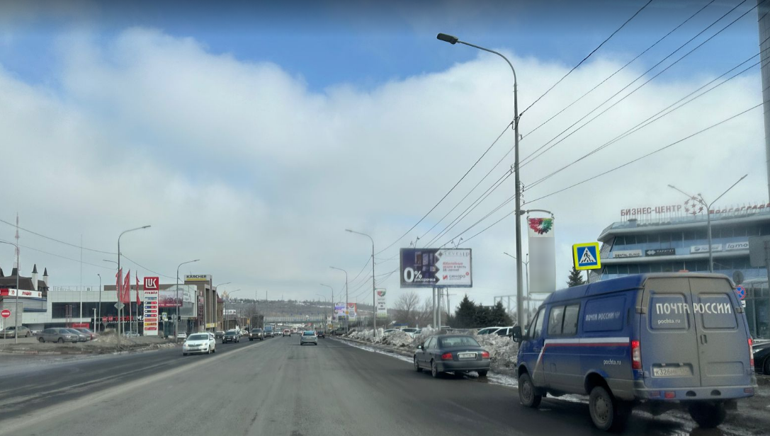 Фотография рекламного носителя, тип: Панель-кронштейн, адрес: Рокоссовского ул., БЦ "Волгоград Сити", Волгоград, Волгоградская область, Россия. Сторона A №1096163