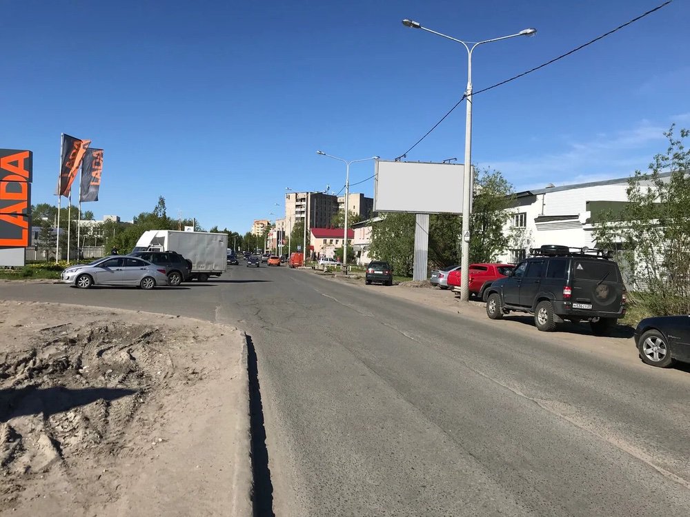 Фотография рекламного носителя, тип: Билборд 3x6, адрес: Нагорная ул., д.6, Архангельск, Архангельская область, Россия. Сторона А №765862